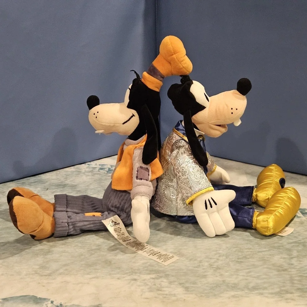 Disney Parks WDW 50th Anniversary Goofy Plush Bundle With Goofy 90th Birthday